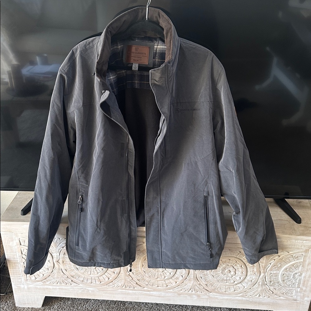 Rugged Elements Gray Jacket With Plaid Lining - image 1